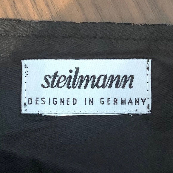 3/$30 Steilmann Black Lace Sleeveless Lined Blouse - Picture 10 of 10